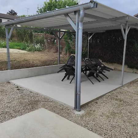 Holiday home Chez Charlette Les Malots