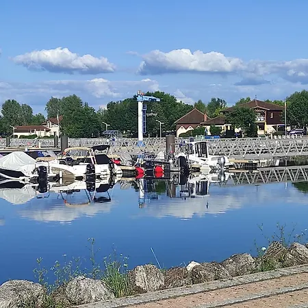 Chez Charlette Semesterbostad Les Malots