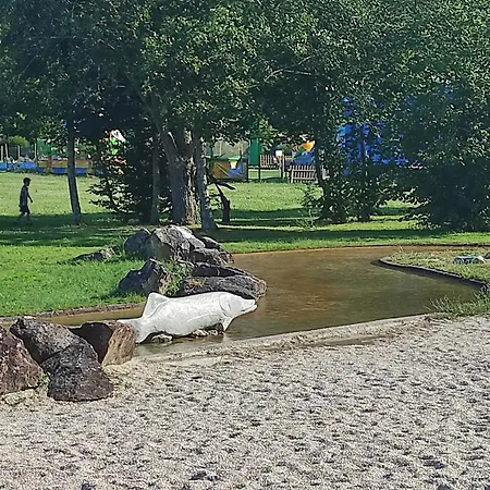 Semesterbostad Chez Charlette